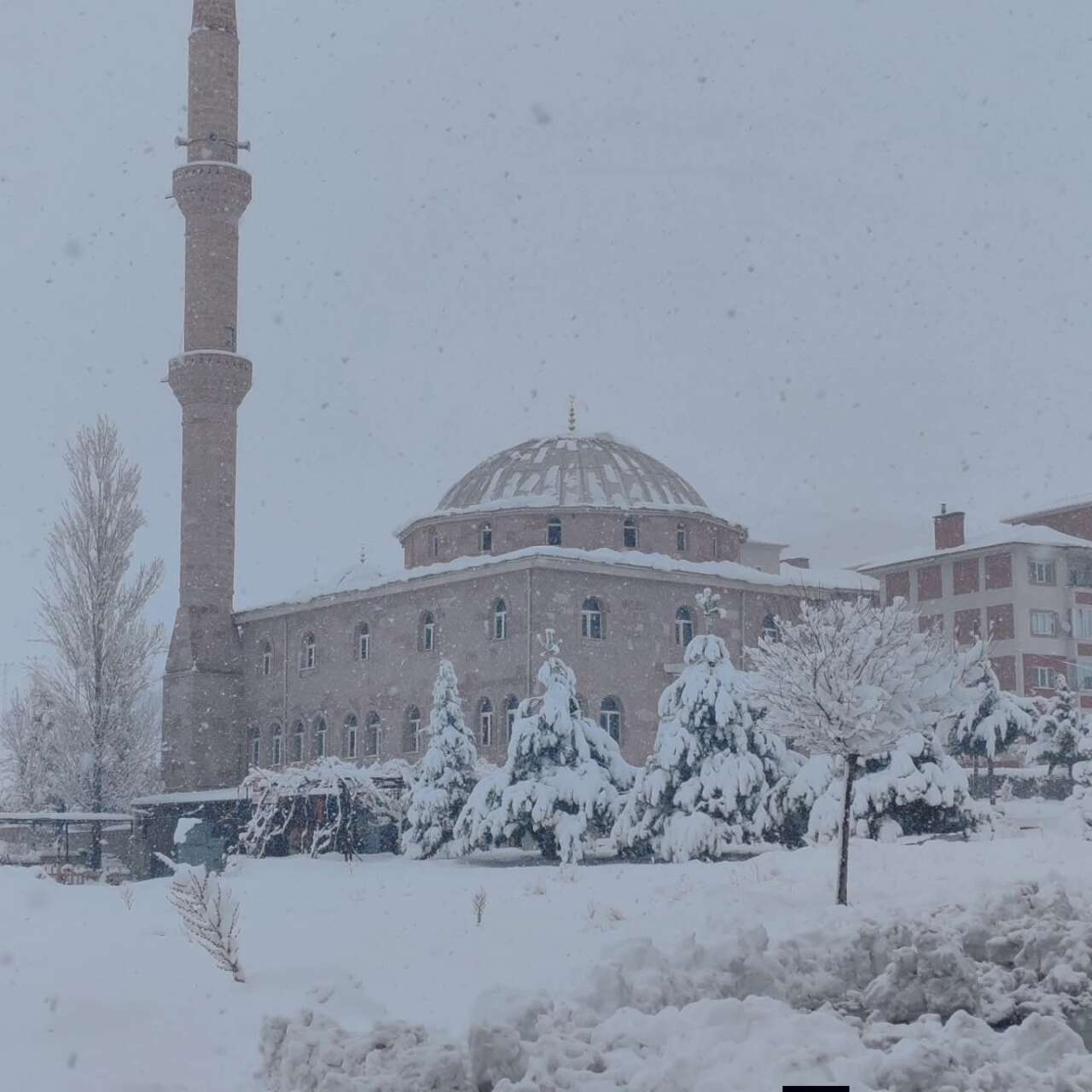 Konya’da kar kalınlığının 1 metreye yaklaştığı ilçe şölen sunuyor 18